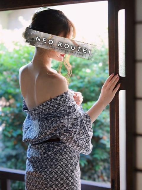 -NEO-皇帝別館 白鳥愛華