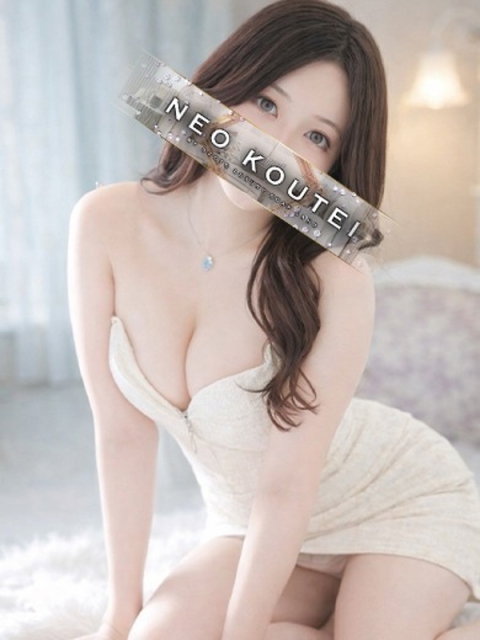 -NEO-皇帝別館 宇垣香澄