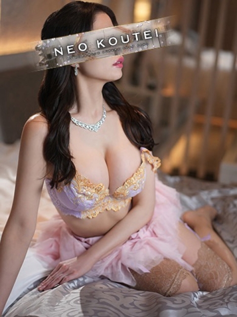 -NEO-皇帝別館 望月るか